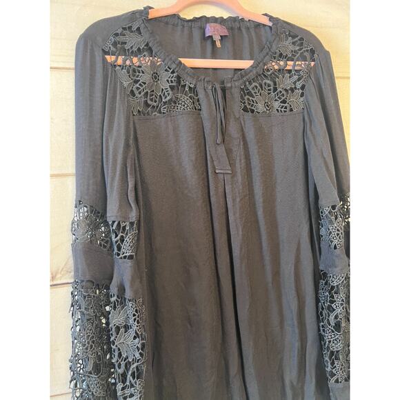 Hale Bob Black Long Sleeve Eyelet Top Size MED - Picture 5 of 5
